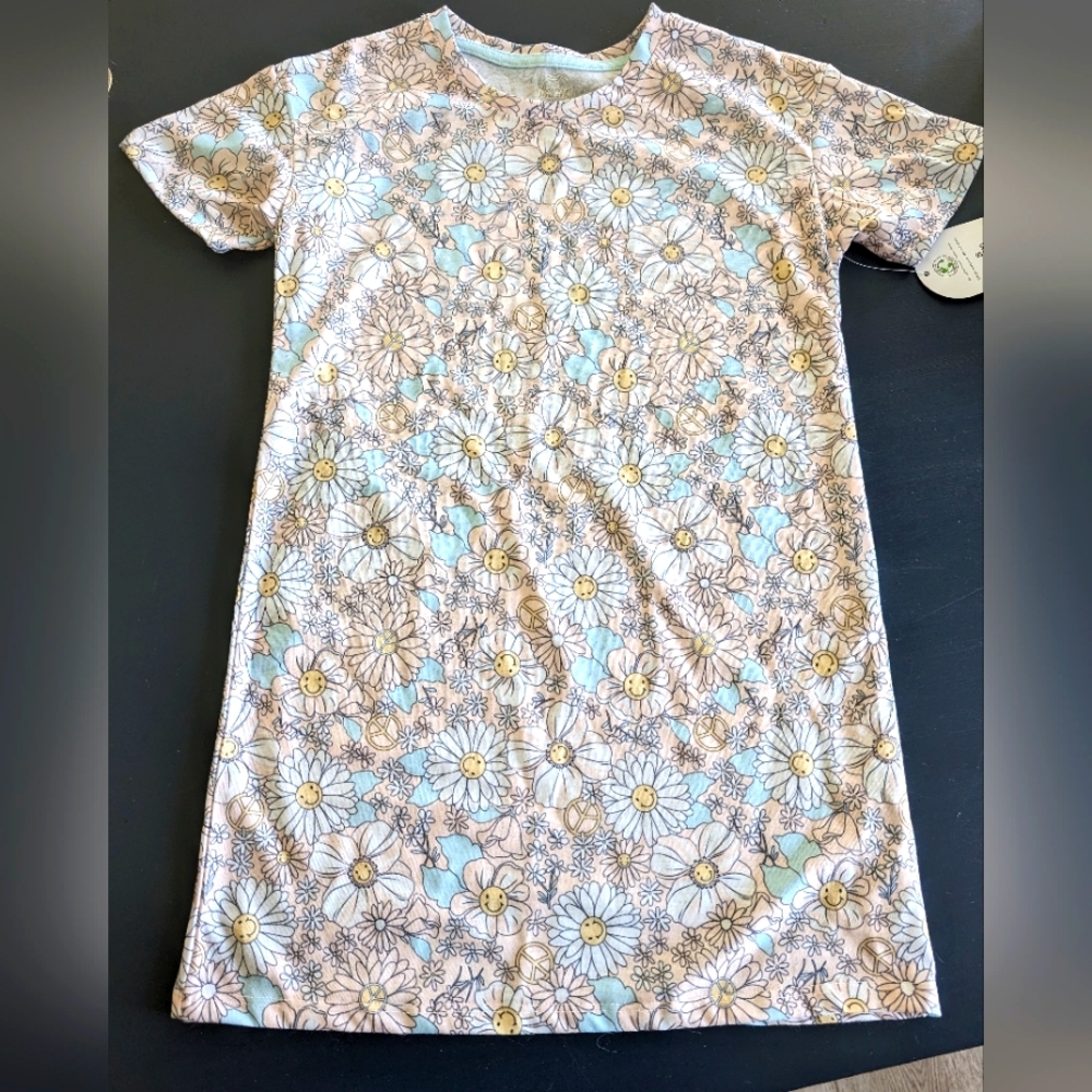 Brand new girls gown